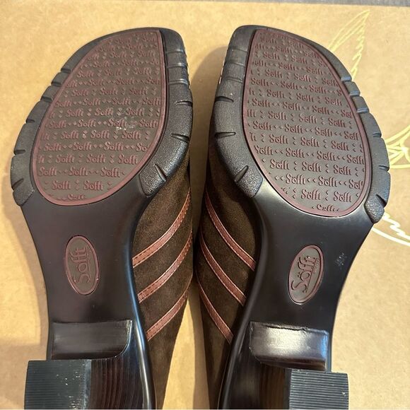 Sofft Chocolate Brown Suede Heel Mule / Clog Shoe Sz 8 - Picture 10 of 11